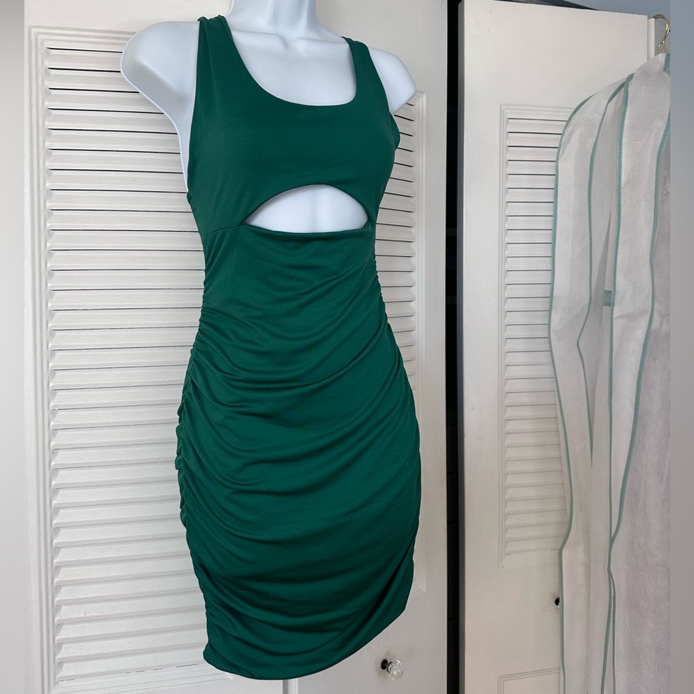 Green strappy fitted dress